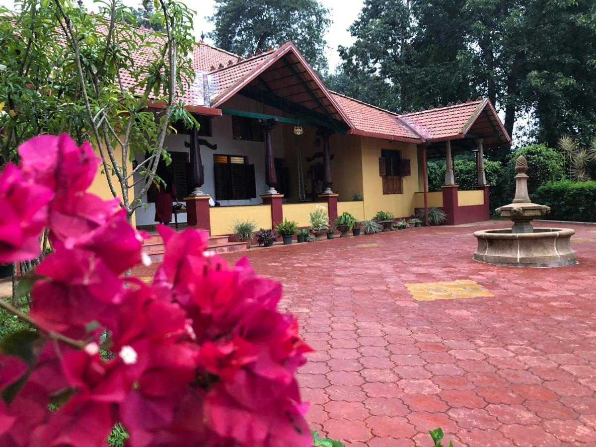 amã Stays&Trails, Rare Earth Estate Madikeri Exterior foto
