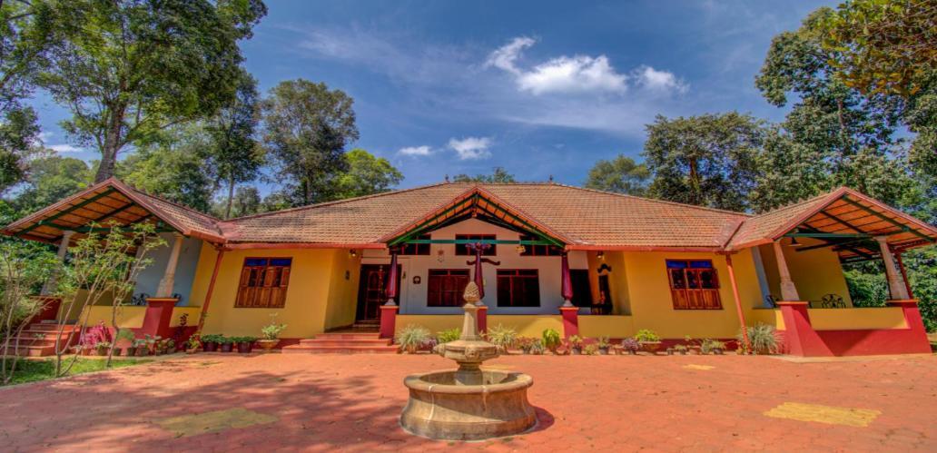 amã Stays&Trails, Rare Earth Estate Madikeri Exterior foto